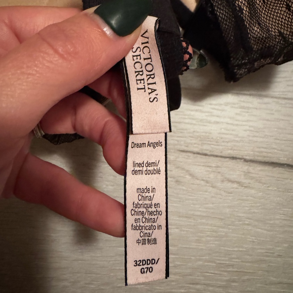 Dream Angels Bra 32DDD - Picture 5 of 5